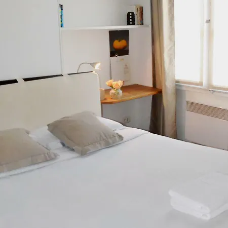 Latin Quarter - Saint Michel Unit 004 Διαμέρισμα