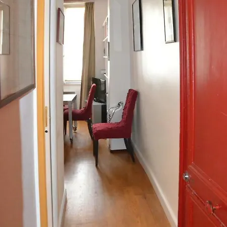 Latin Quarter - Saint Michel Unit 004 * Paříž