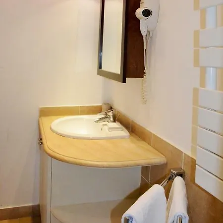 Latin Quarter - Saint Michel Unit 004